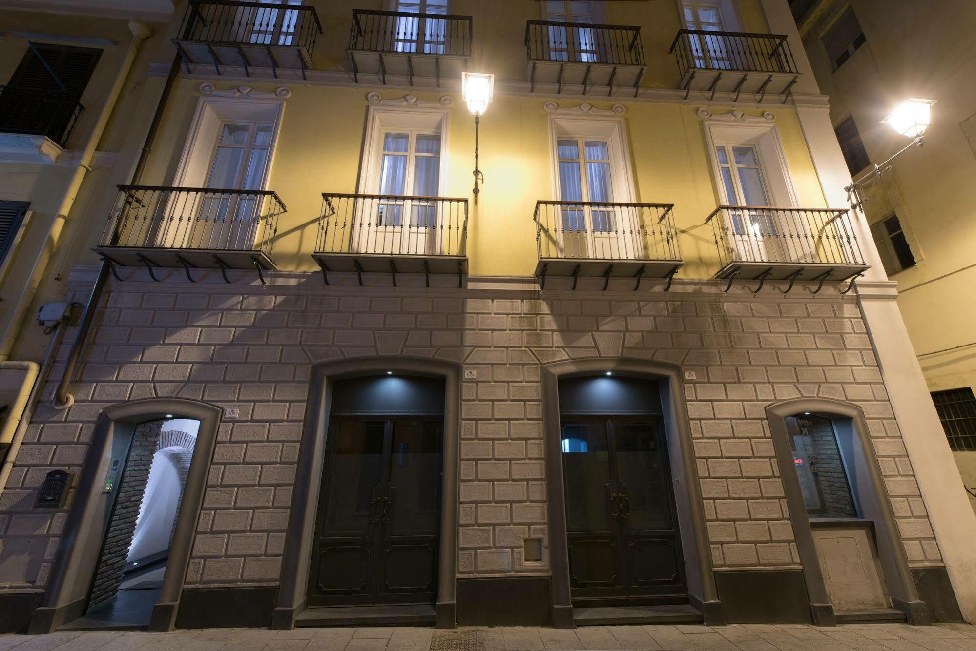 Palazzo Dessy Otel Cagliari Dış mekan fotoğraf